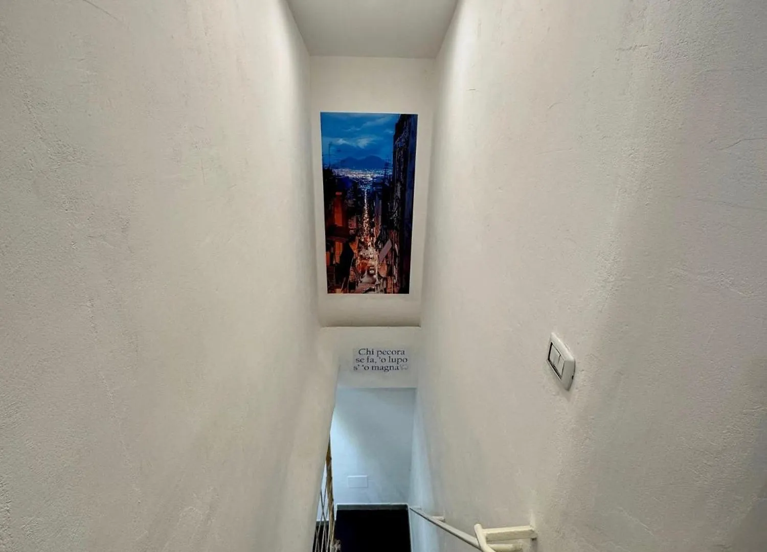 Very Central Apartment Naples 0*,
